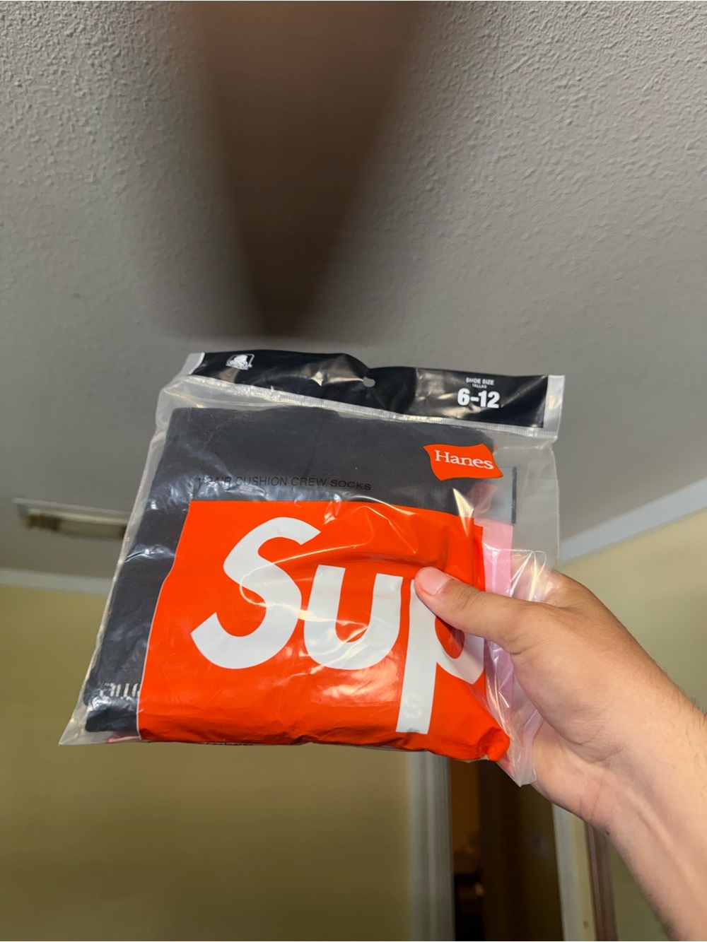 Black Graphic Crew Socks - supreme